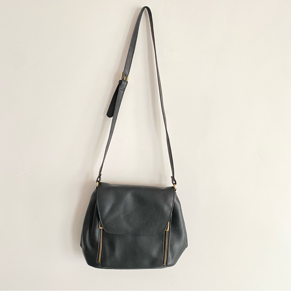 Liz Claiborne Black Leather Crossbody Shoulder Bag Multi Pockets & Compartments